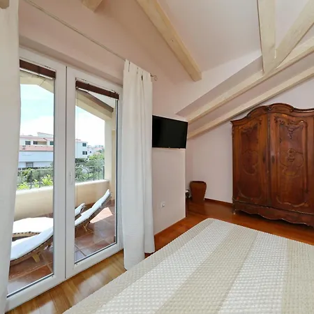 Villa Holiday Mirta Murter